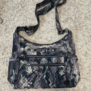 Lug Camper SE - Camo Midnight